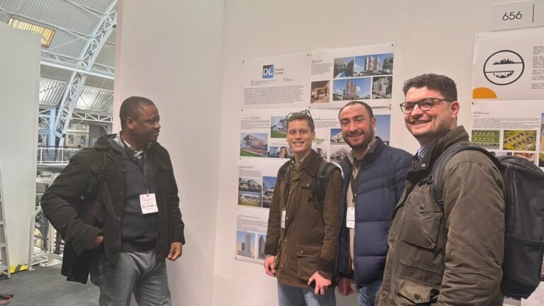 Durojaiye Rotimi Ale presents Durarch at the UK Surface Design Show